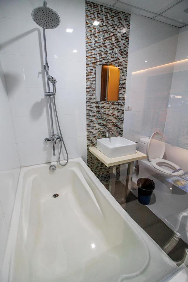 Hotel Dreamworld Araneta Cubao المظهر الخارجي الصورة